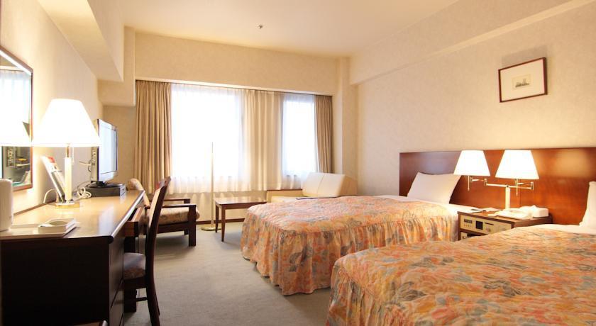 Kanazawa Kokusai Hotel Bagian luar foto