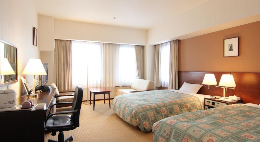 Kanazawa Kokusai Hotel Bagian luar foto