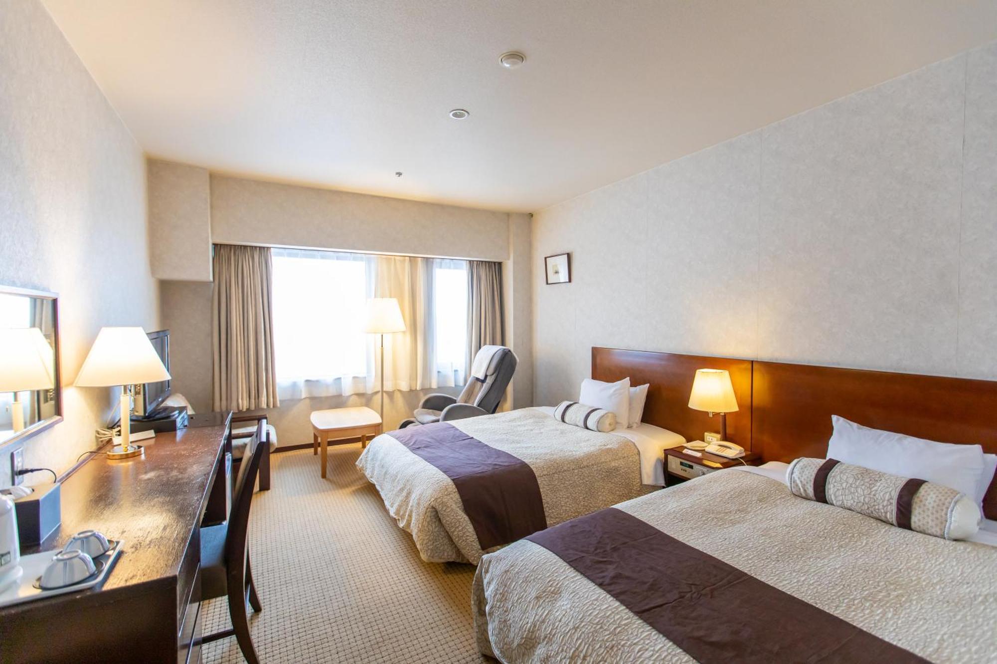 Kanazawa Kokusai Hotel Bagian luar foto