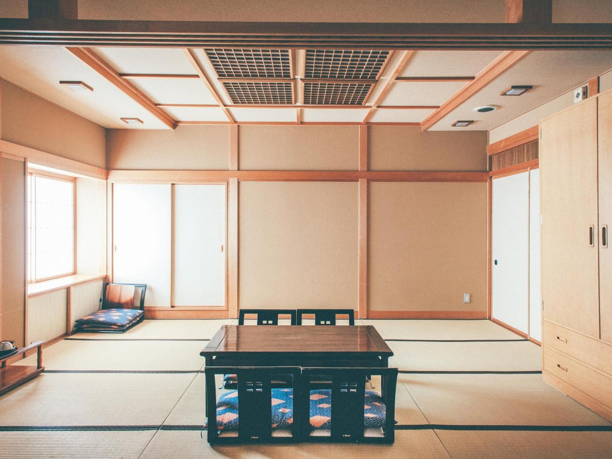 Kanazawa Kokusai Hotel Bagian luar foto