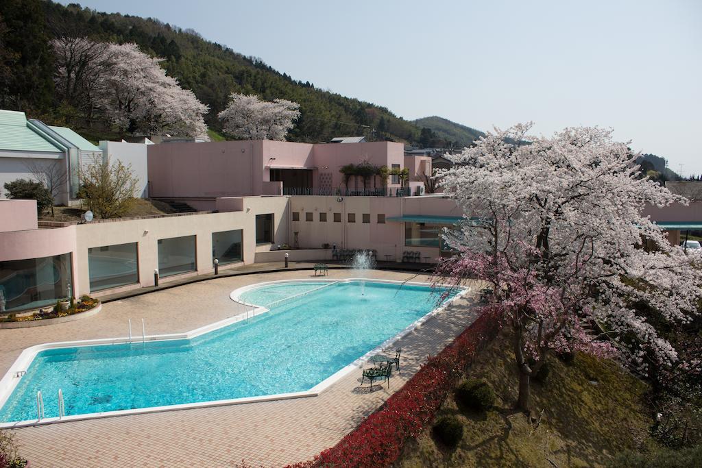 Kanazawa Kokusai Hotel Bagian luar foto